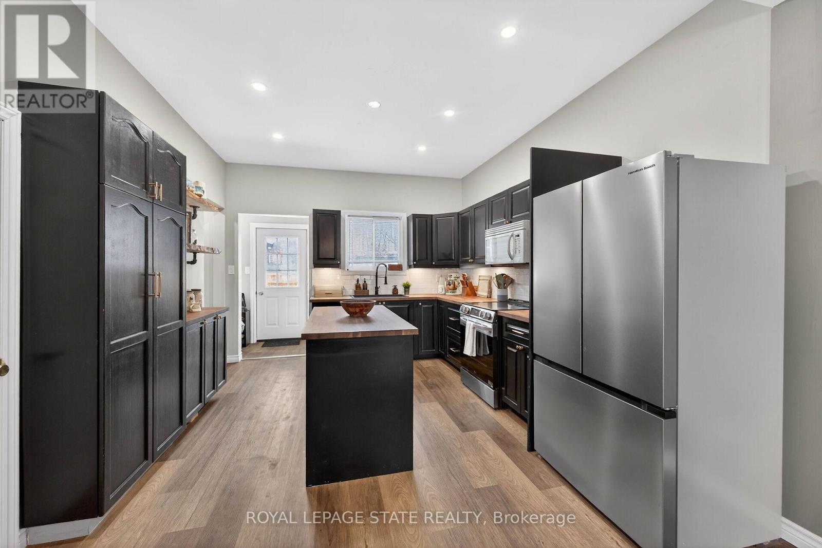 306 Cumberland Avenue, Hamilton, Ontario  L8M 2A1 - Photo 18 - X12773180