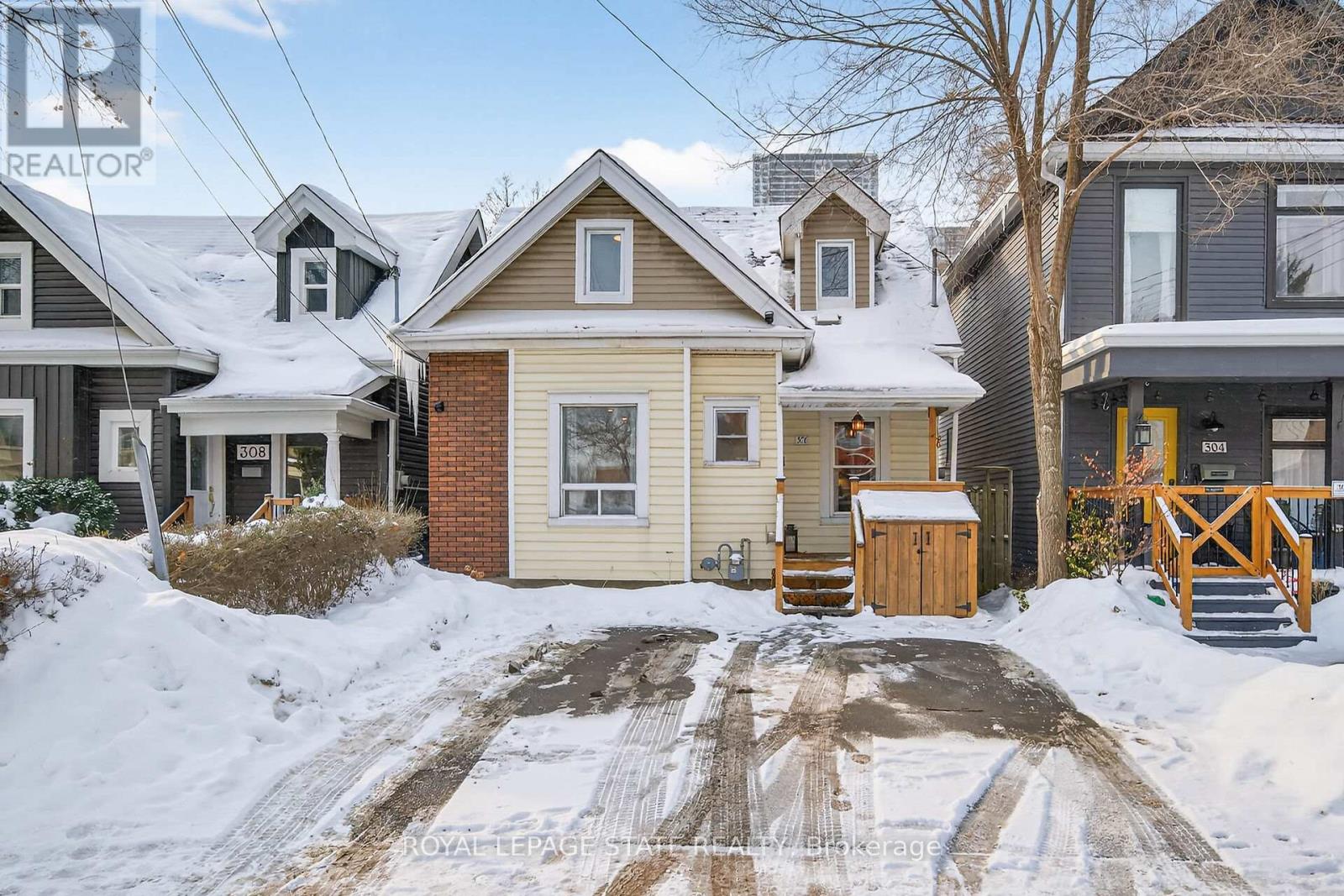 306 Cumberland Avenue, Hamilton, Ontario  L8M 2A1 - Photo 2 - X12773180