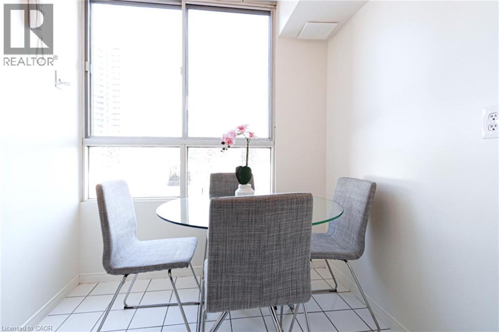 1485 E Lakeshore Road E Unit# 216, Mississauga, Ontario  L5E 3G2 - Photo 17 - 40803527