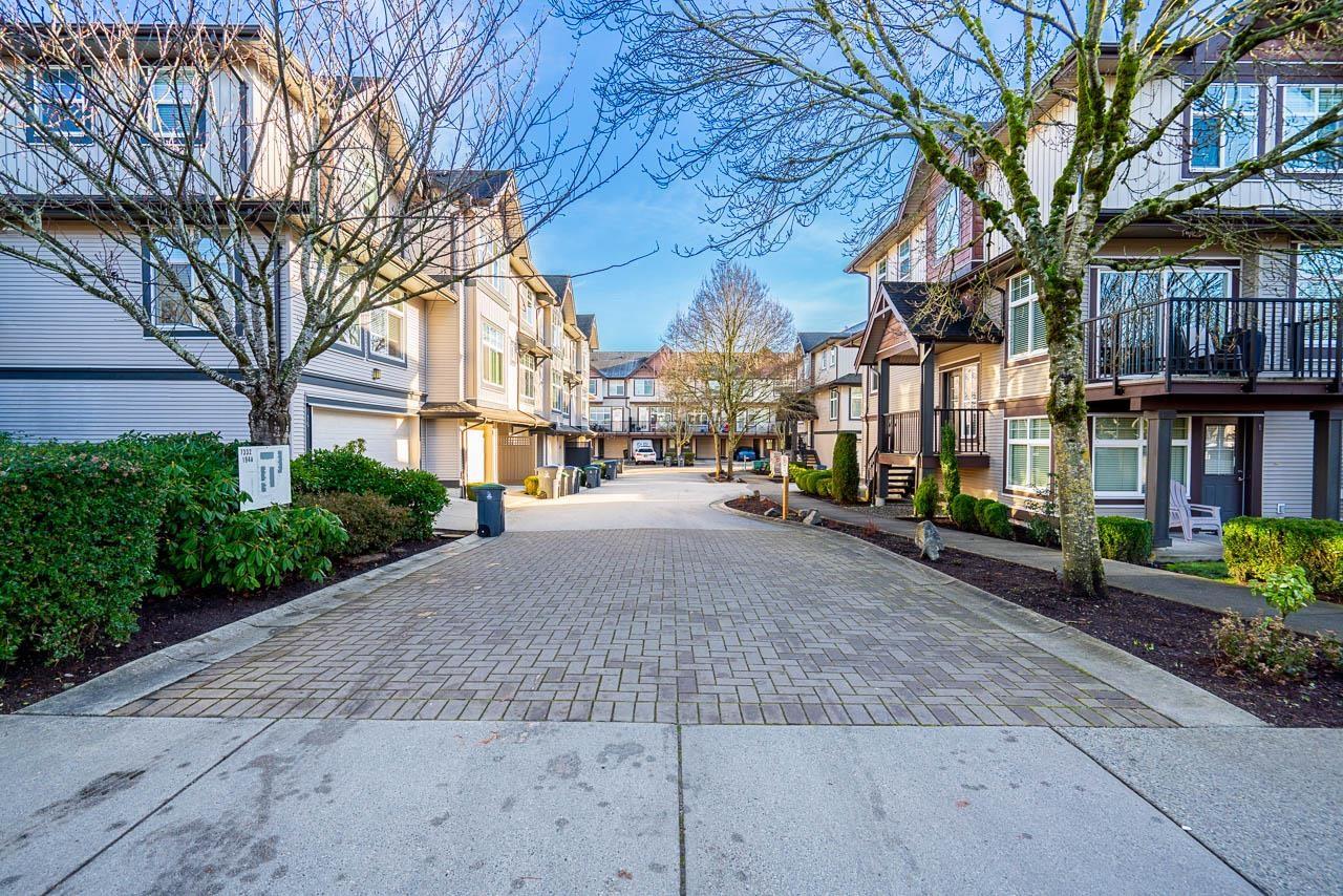 28 7332 194a Street, Surrey, British Columbia  V4N 6K9 - Photo 3 - R3087770