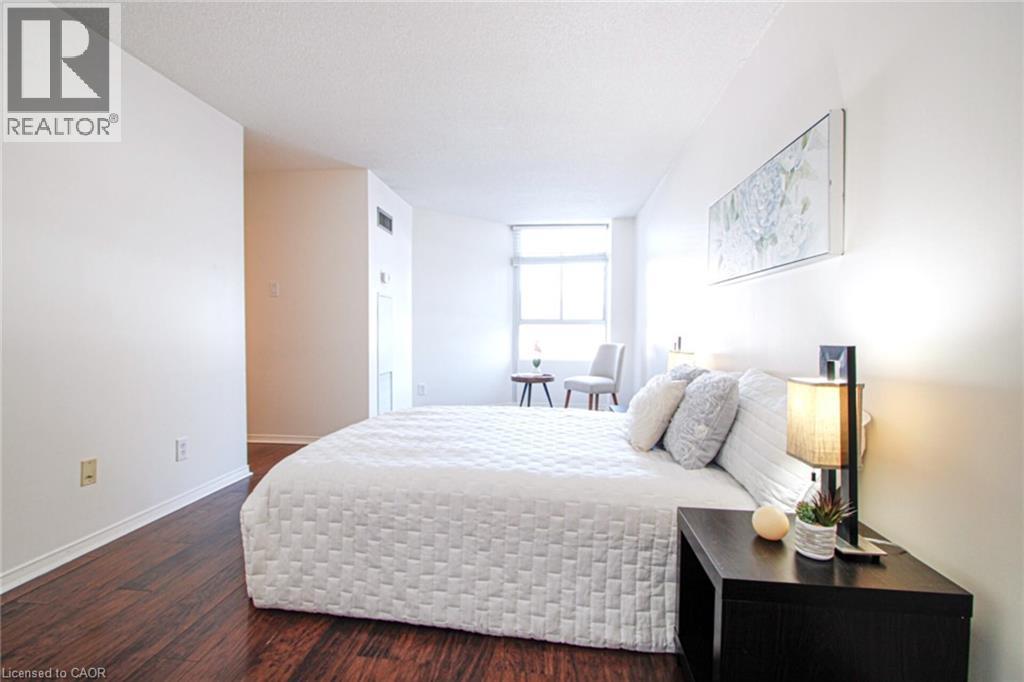 1485 E Lakeshore Road E Unit# 216, Mississauga, Ontario  L5E 3G2 - Photo 20 - 40803527