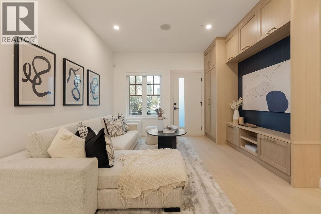 Listing Picture 4 of 40 : 2540 GRANT STREET, Vancouver / 溫哥華 - 魯藝地產 Yvonne Lu Group - MLS Medallion Club Member