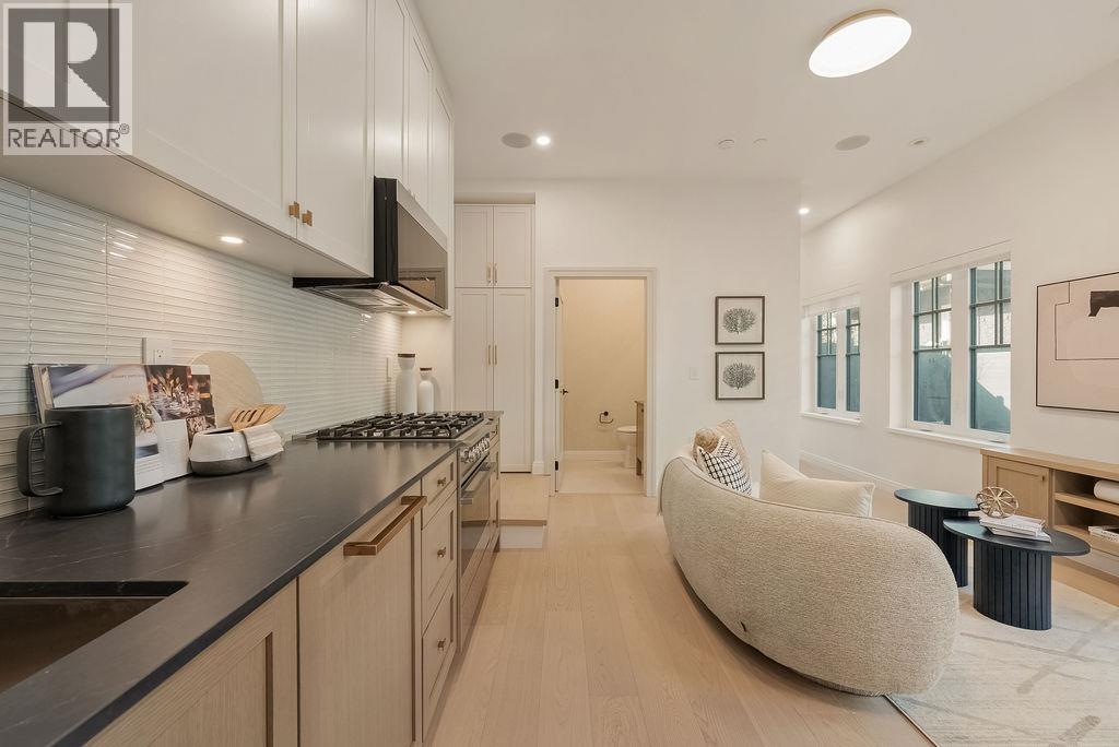 Listing Picture 5 of 23 : 2544 GRANT STREET, Vancouver / 溫哥華 - 魯藝地產 Yvonne Lu Group - MLS Medallion Club Member