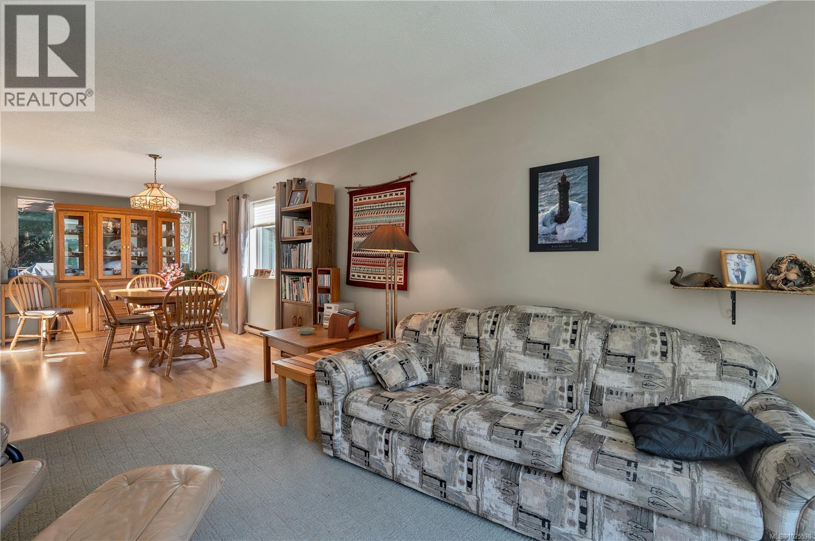 698 Plaza Rd, Quadra Island, British Columbia  V0P 1N0 - Photo 10 - 1025538