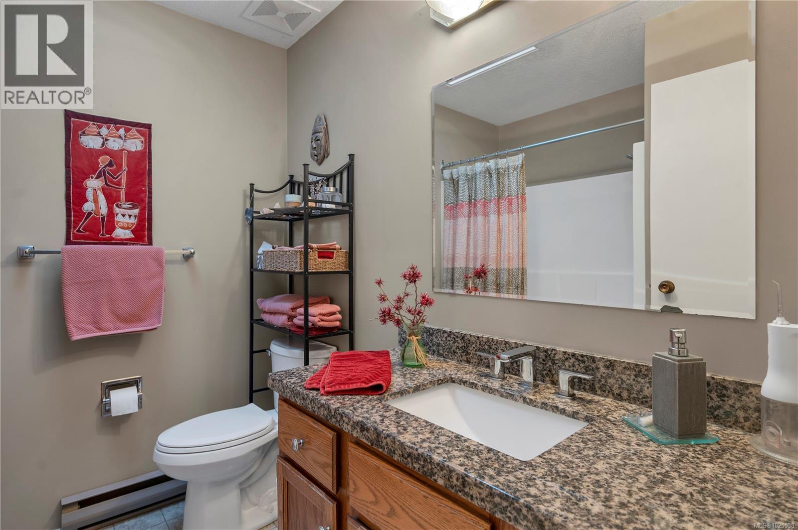 698 Plaza Rd, Quadra Island, British Columbia  V0P 1N0 - Photo 21 - 1025538