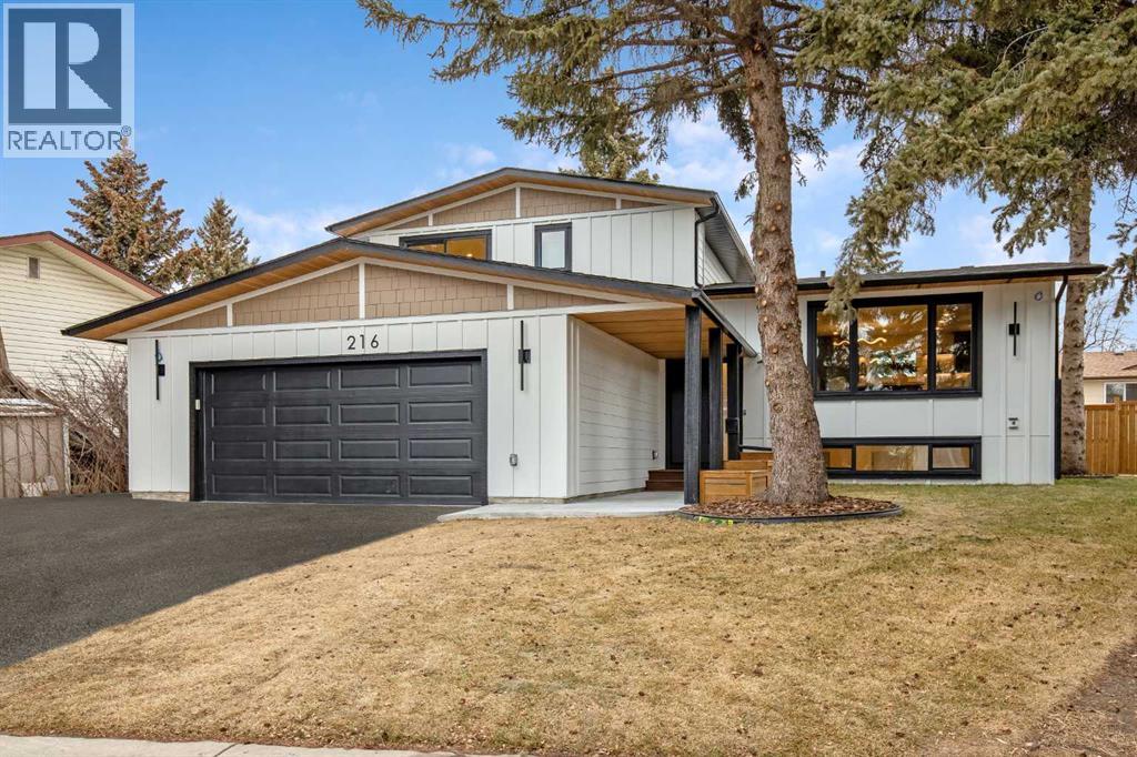 216 Oakridge Place Sw, Calgary, Alberta  T2V 1V2 - Photo 1 - A2283339