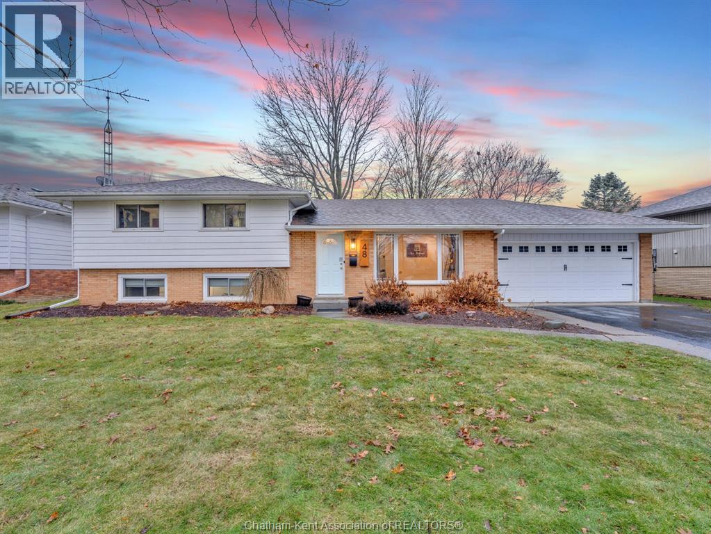 MLS# 26002890: 48 ALPINE AVENUE, Chatham, Canada