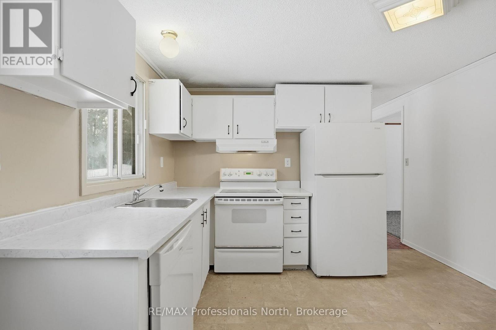 25 Dudley Drive, Bracebridge, Ontario  P1L 1K3 - Photo 13 - X12773250