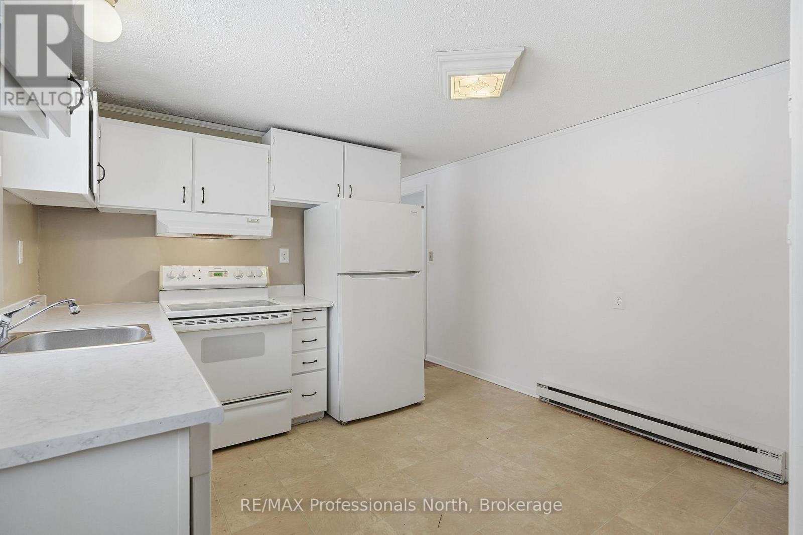 25 Dudley Drive, Bracebridge, Ontario  P1L 1K3 - Photo 14 - X12773250