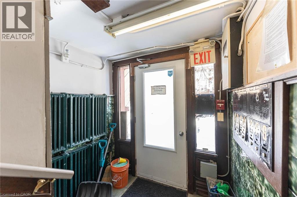 25 West Avenue S, Hamilton, Ontario  L8N 2S2 - Photo 39 - 40803671