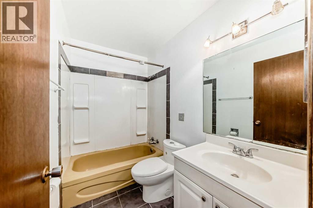 5439 Dalrymple Crescent Nw, Calgary, Alberta  T3A 1R4 - Photo 19 - A2280374