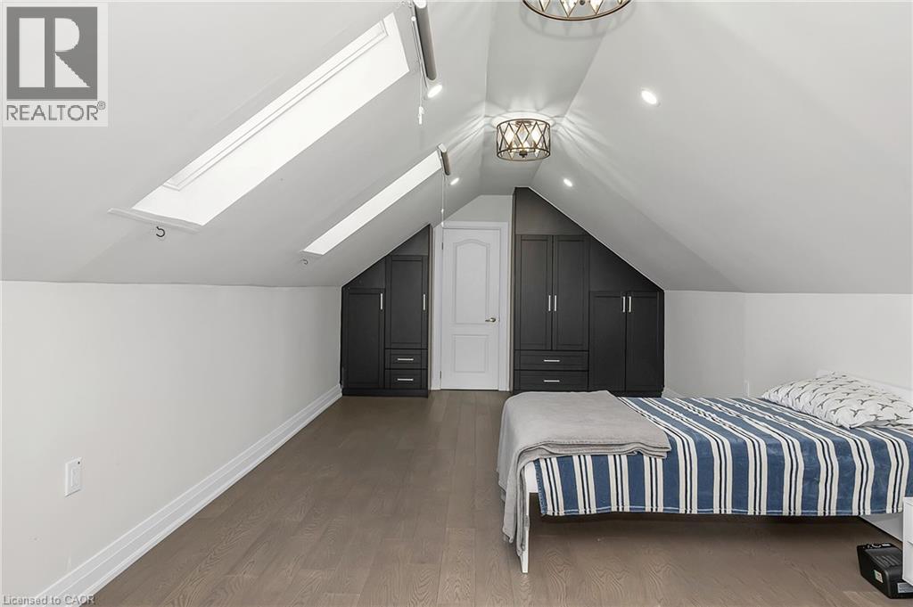 60 West 1st Street, Hamilton, Ontario  L9C 3C3 - Photo 23 - 40798978