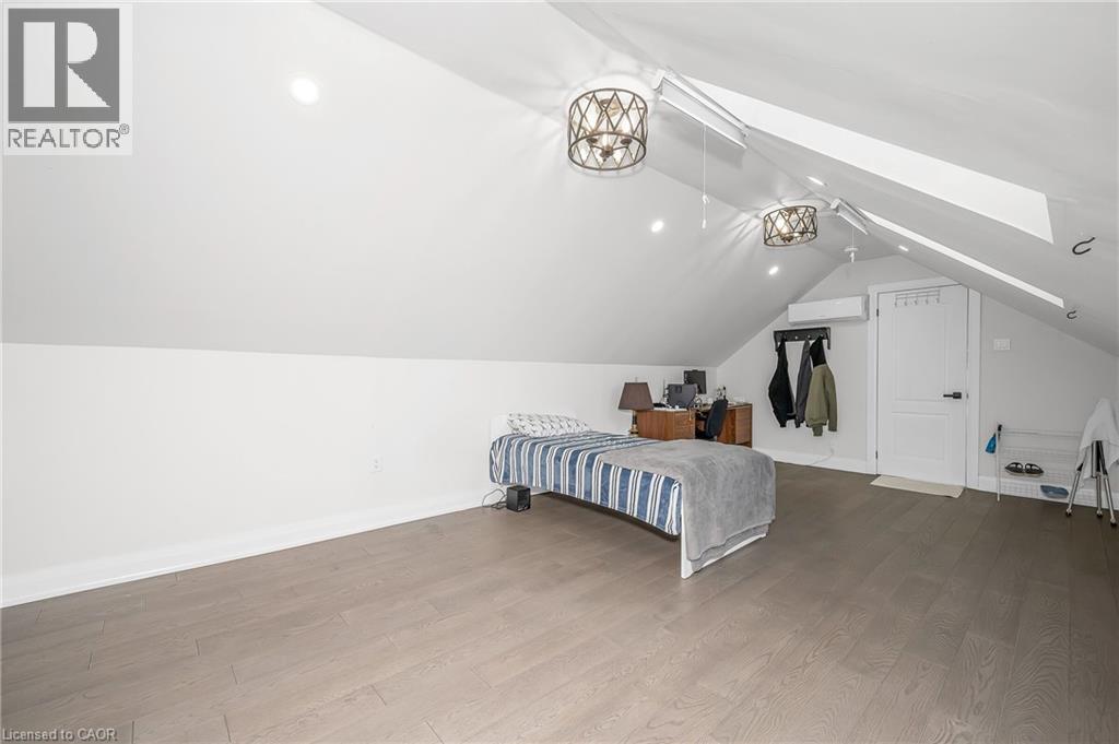 60 West 1st Street, Hamilton, Ontario  L9C 3C3 - Photo 24 - 40798978