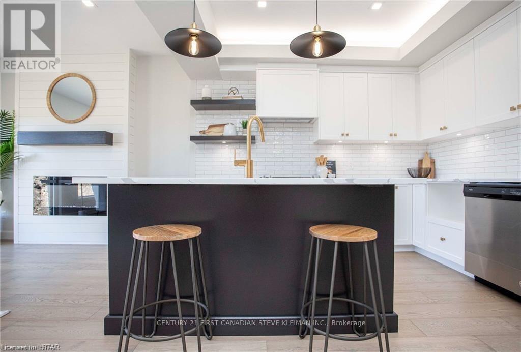 45 - 2700 Buroak Drive S, London North, Ontario  N6G 5B6 - Photo 5 - X12773192