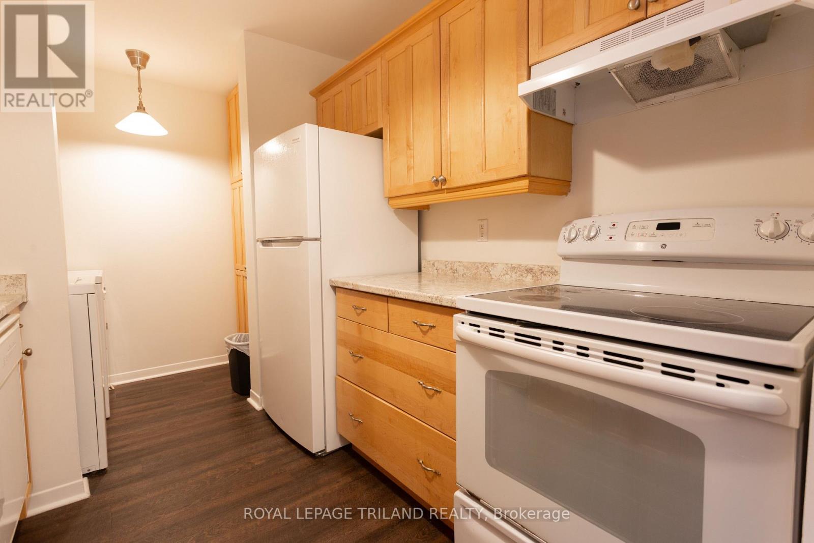 6 - 1096 Jalna Boulevard, London South, Ontario  N6E 3B8 - Photo 14 - X12773244