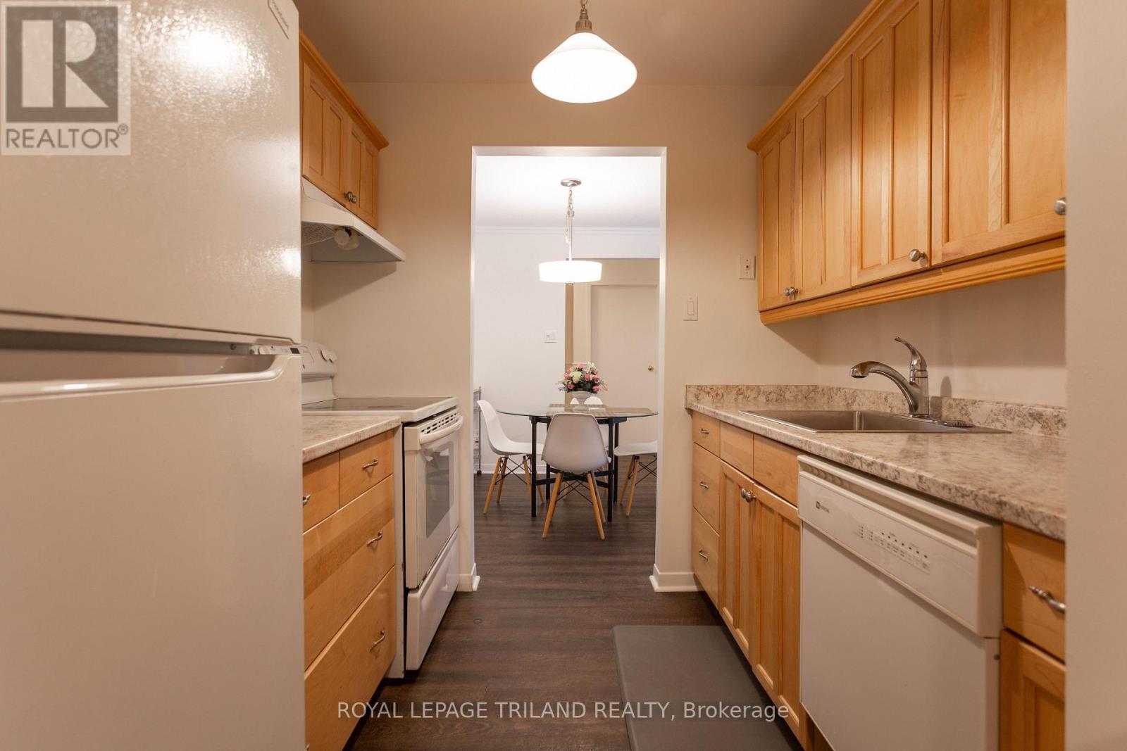 6 - 1096 Jalna Boulevard, London South, Ontario  N6E 3B8 - Photo 17 - X12773244