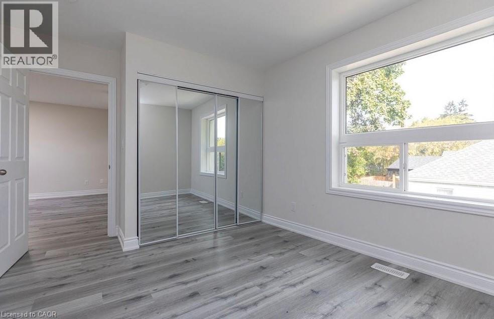 1327 Main Street E Unit# 2, Hamilton, Ontario  L8K 1B4 - Photo 10 - 40803598