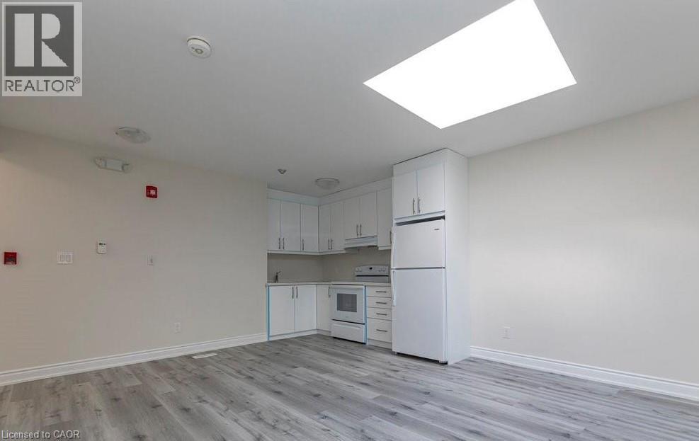 1327 Main Street E Unit# 2, Hamilton, Ontario  L8K 1B4 - Photo 7 - 40803598