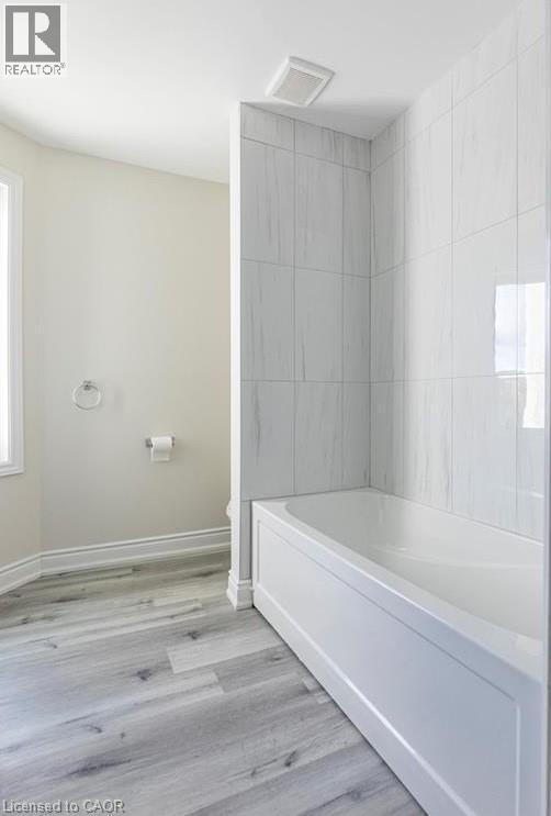 1327 Main Street E Unit# 2, Hamilton, Ontario  L8K 1B4 - Photo 14 - 40803598