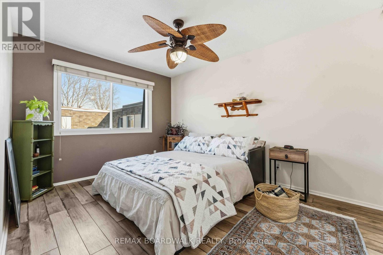 - - 13 Corley Private, Ottawa, Ontario  K1V 8T7 - Photo 13 - X12773222
