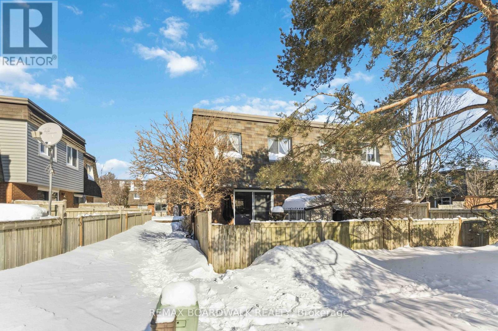 - - 13 Corley Private, Ottawa, Ontario  K1V 8T7 - Photo 24 - X12773222