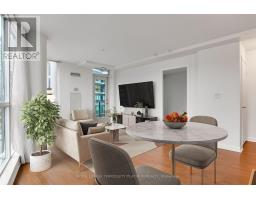 727 - 600 FLEET STREET, Toronto, Ontario