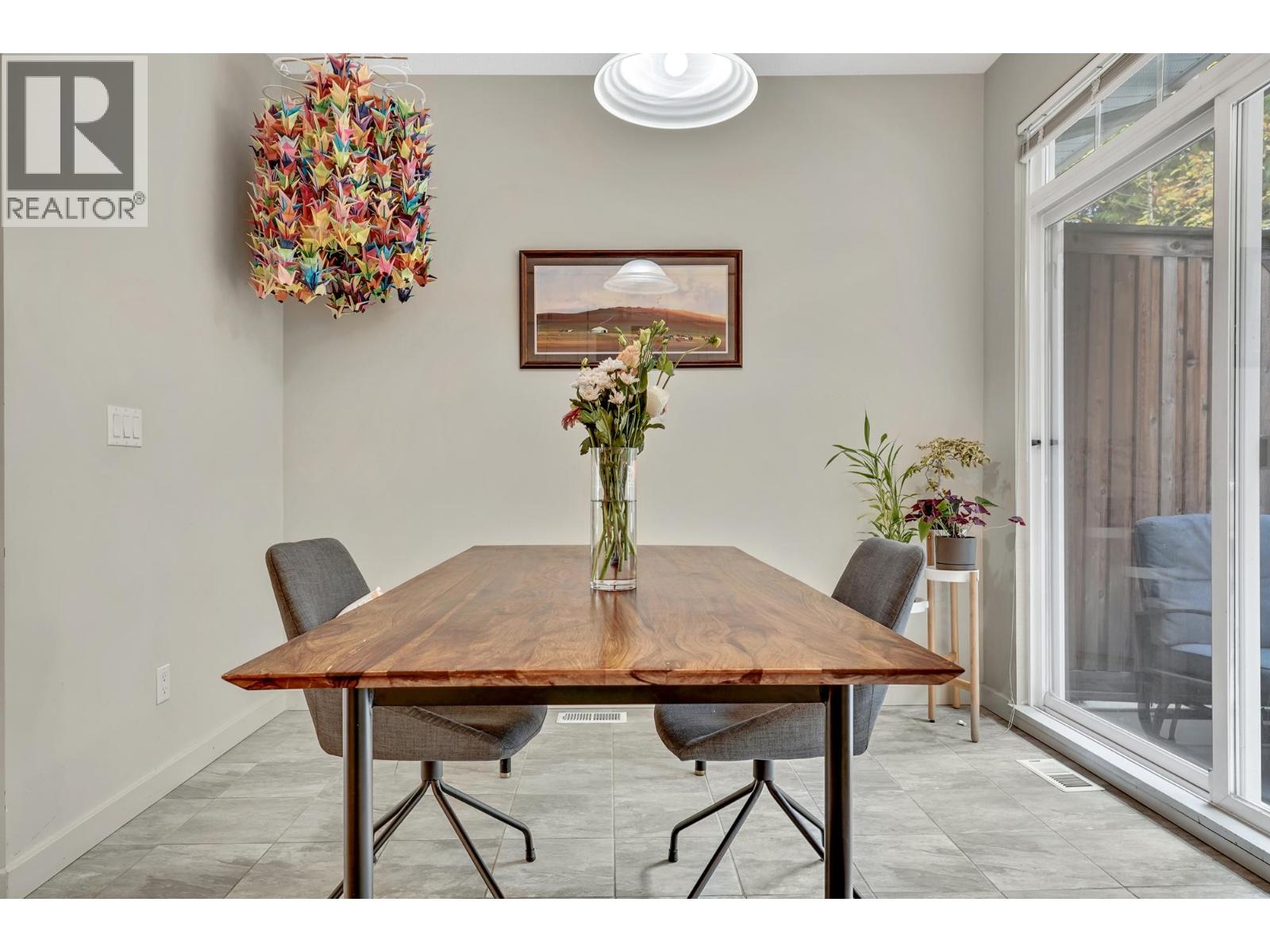 3264 Clermont Mews, Vancouver, British Columbia  V5S 4X3 - Photo 11 - R3087999