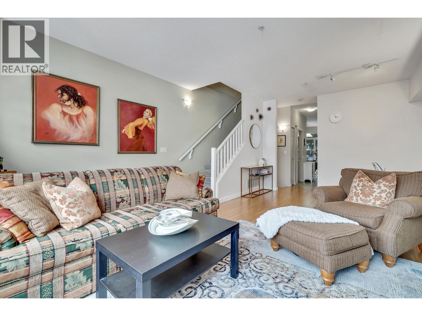 3264 Clermont Mews, Vancouver, British Columbia  V5S 4X3 - Photo 5 - R3087999