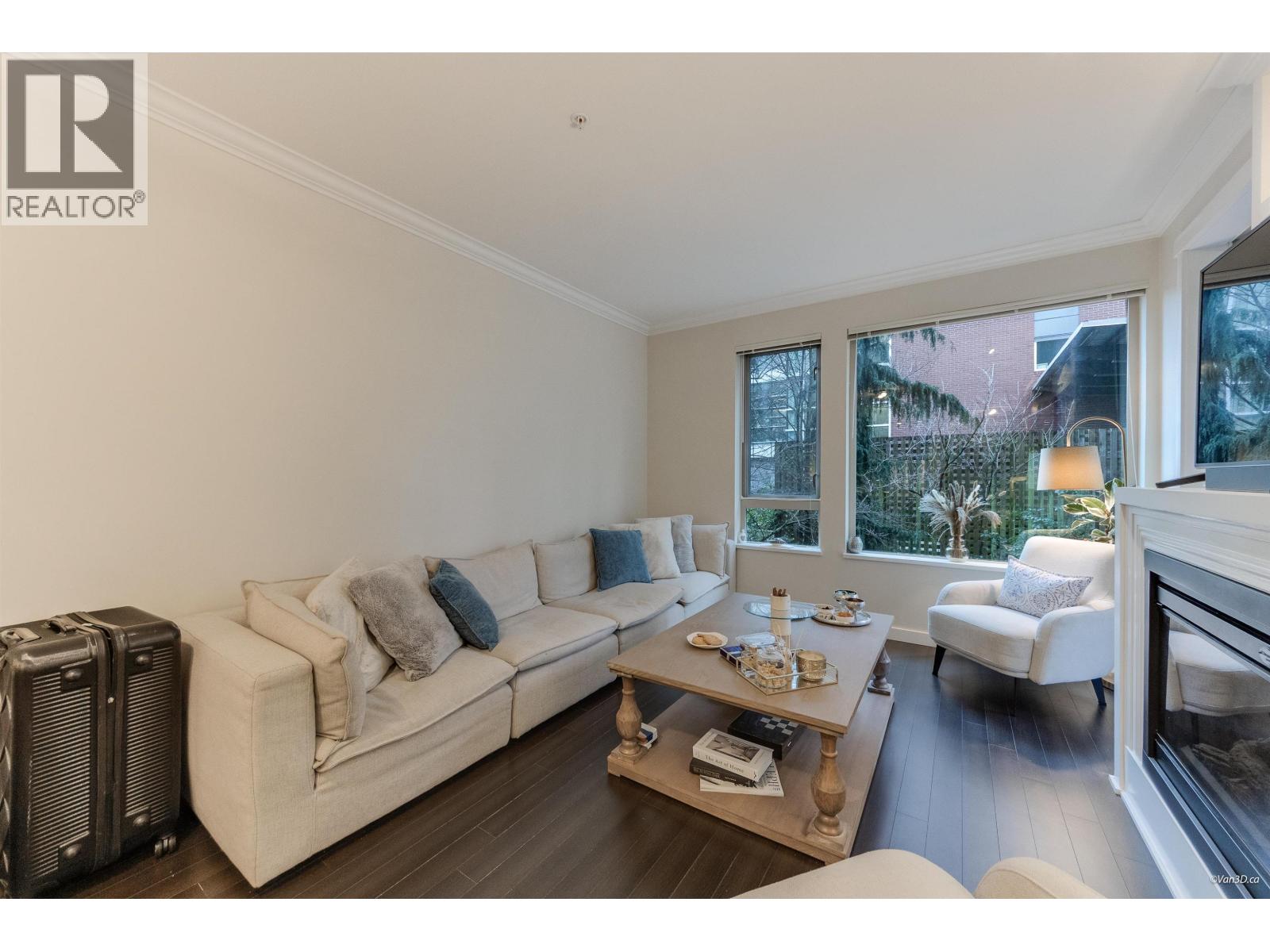 217 119 W 22nd Street, North Vancouver, British Columbia  V7M 0B4 - Photo 8 - R3088010