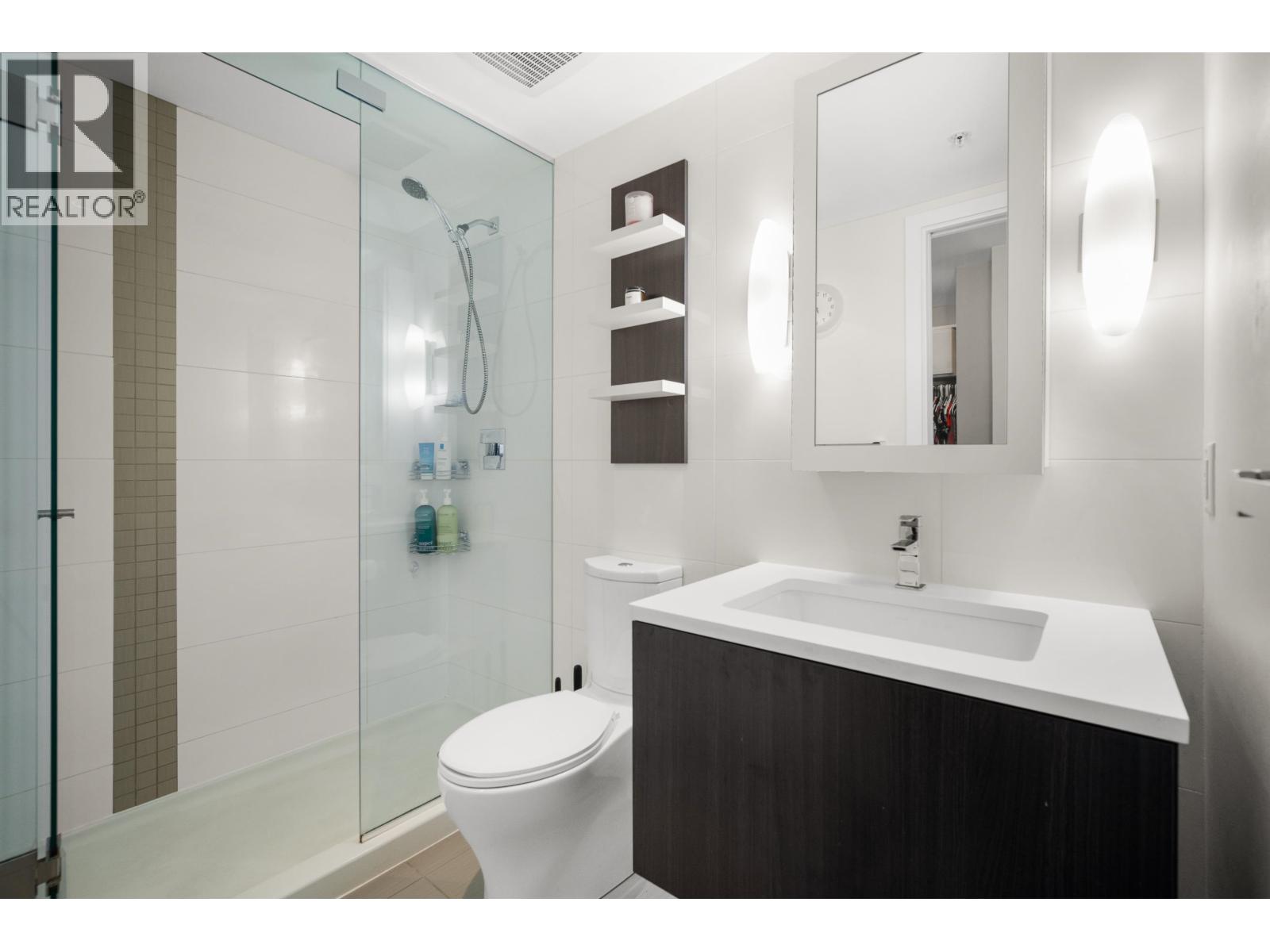 1702 1775 Quebec Street, Vancouver, British Columbia  V5T 0E3 - Photo 27 - R3088013