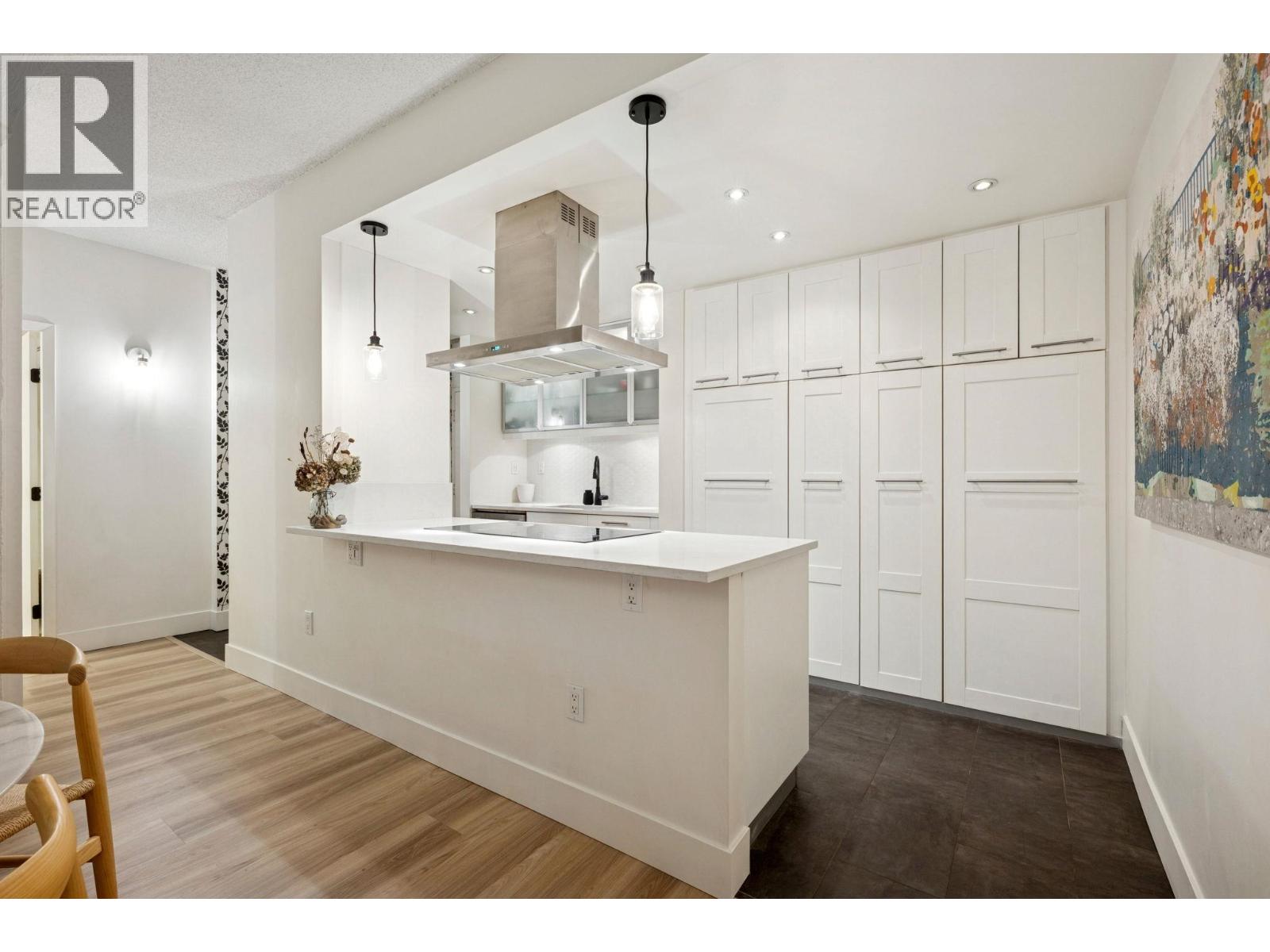 304 1535 Nelson Street, Vancouver, British Columbia  V6G 1M2 - Photo 10 - R3088040