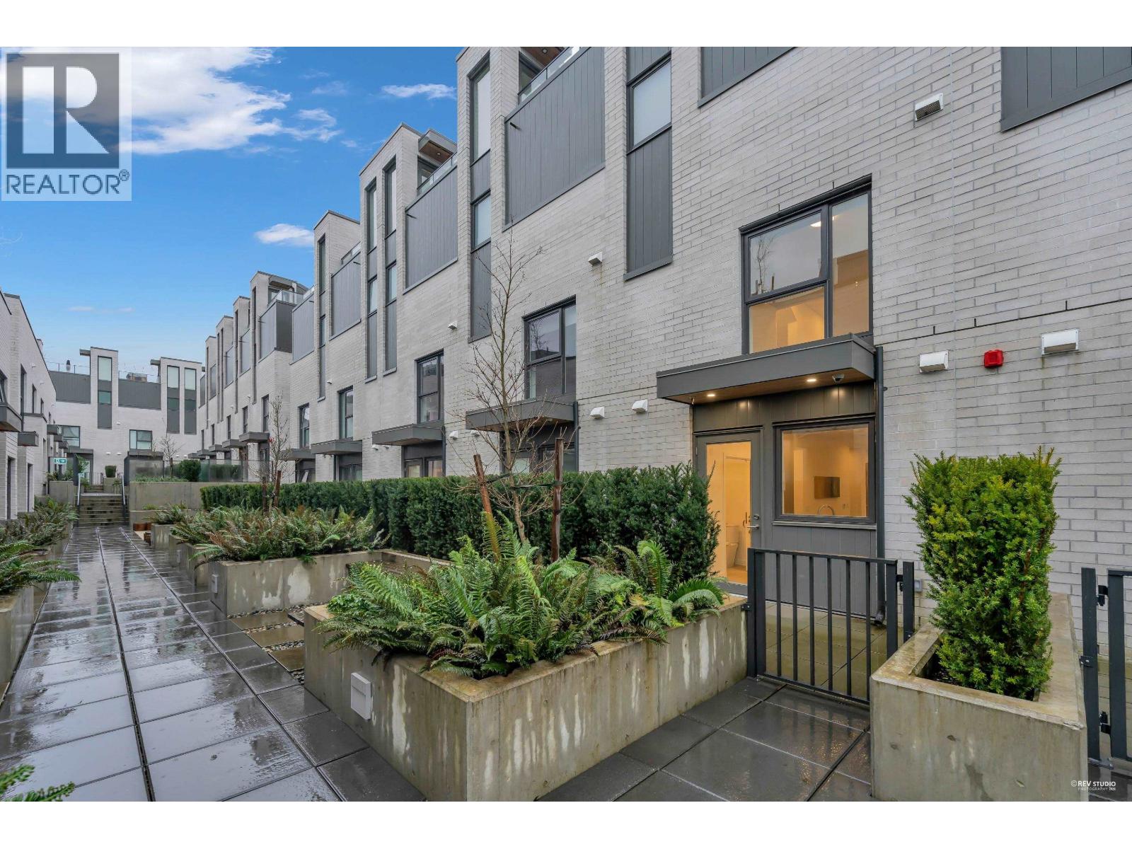 659 W 30th Avenue, Vancouver, British Columbia  V5Z 0K4 - Photo 26 - R3088056