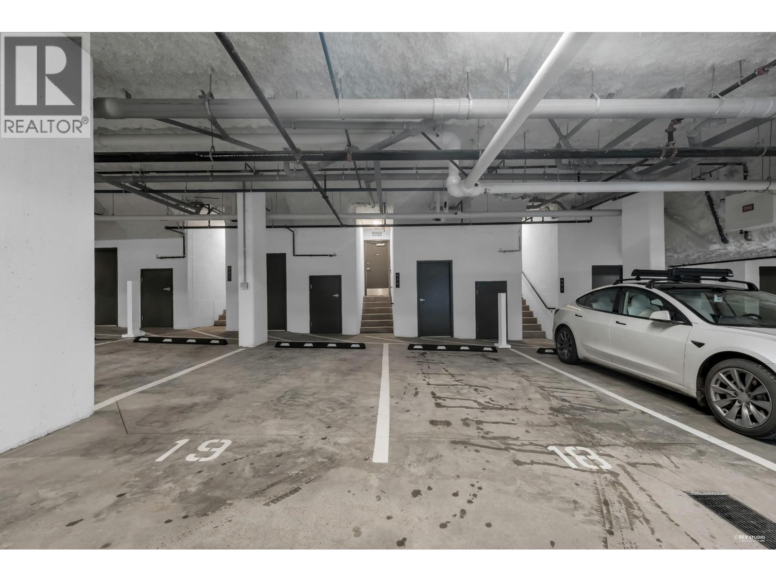 659 W 30th Avenue, Vancouver, British Columbia  V5Z 0K4 - Photo 37 - R3088056