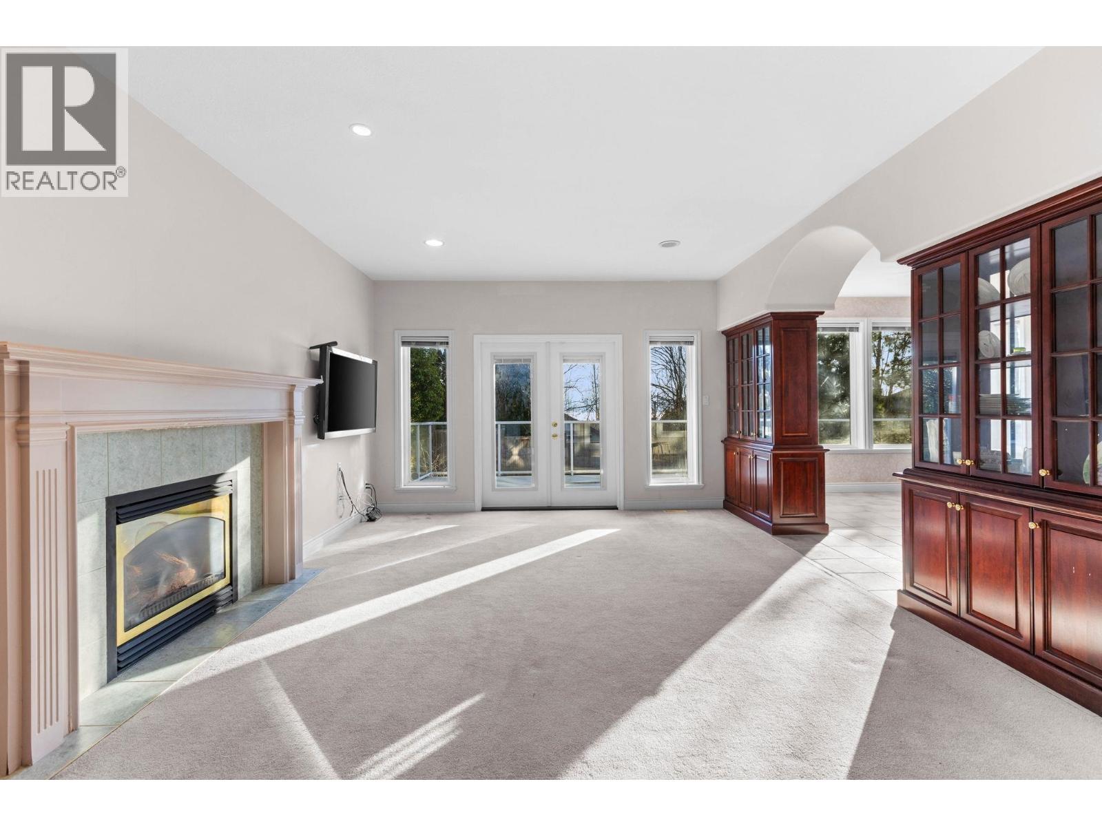 1501 Parkway Boulevard, Coquitlam, British Columbia  V3E 2V7 - Photo 11 - R3088025