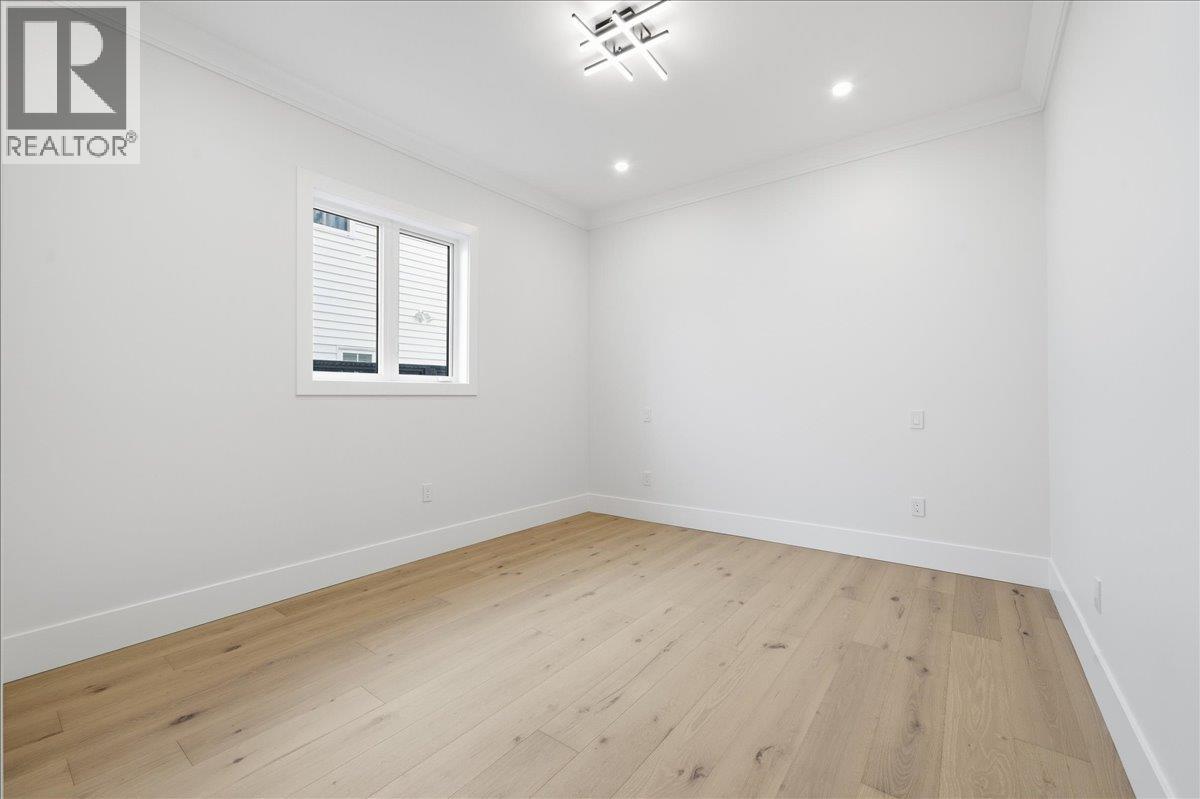 821 Porter Street, Coquitlam, British Columbia  V3J 5B9 - Photo 24 - R3088052