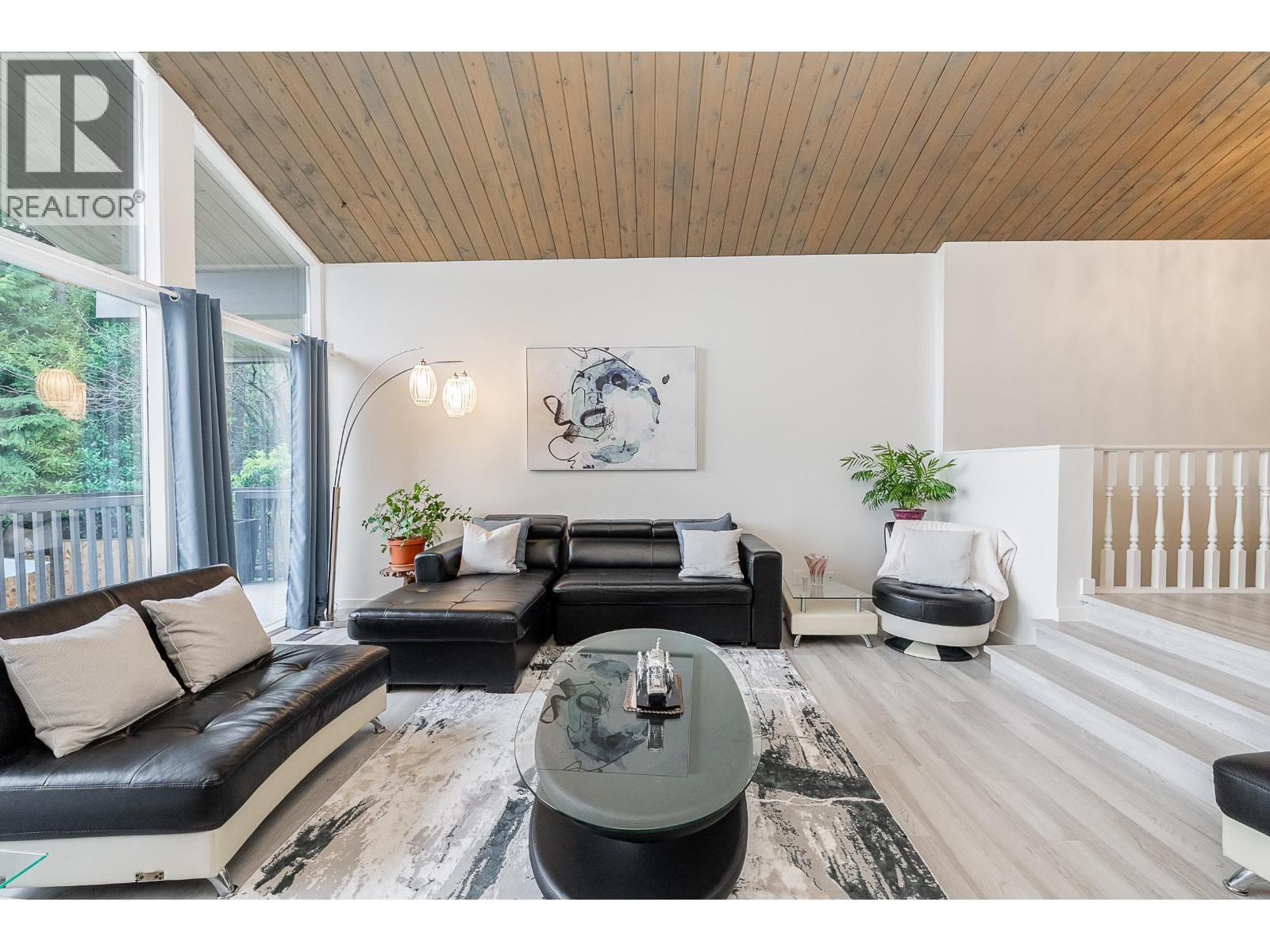 953 Ranch Park Way, Coquitlam, British Columbia  V3C 2H7 - Photo 4 - R3088076