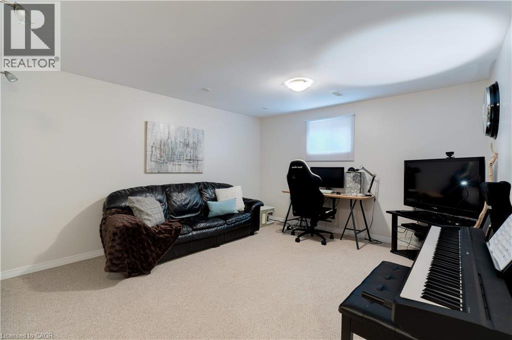 26 Madoc Street, Stoney Creek, Ontario  L8E 3S7 - Photo 17 - 40761121