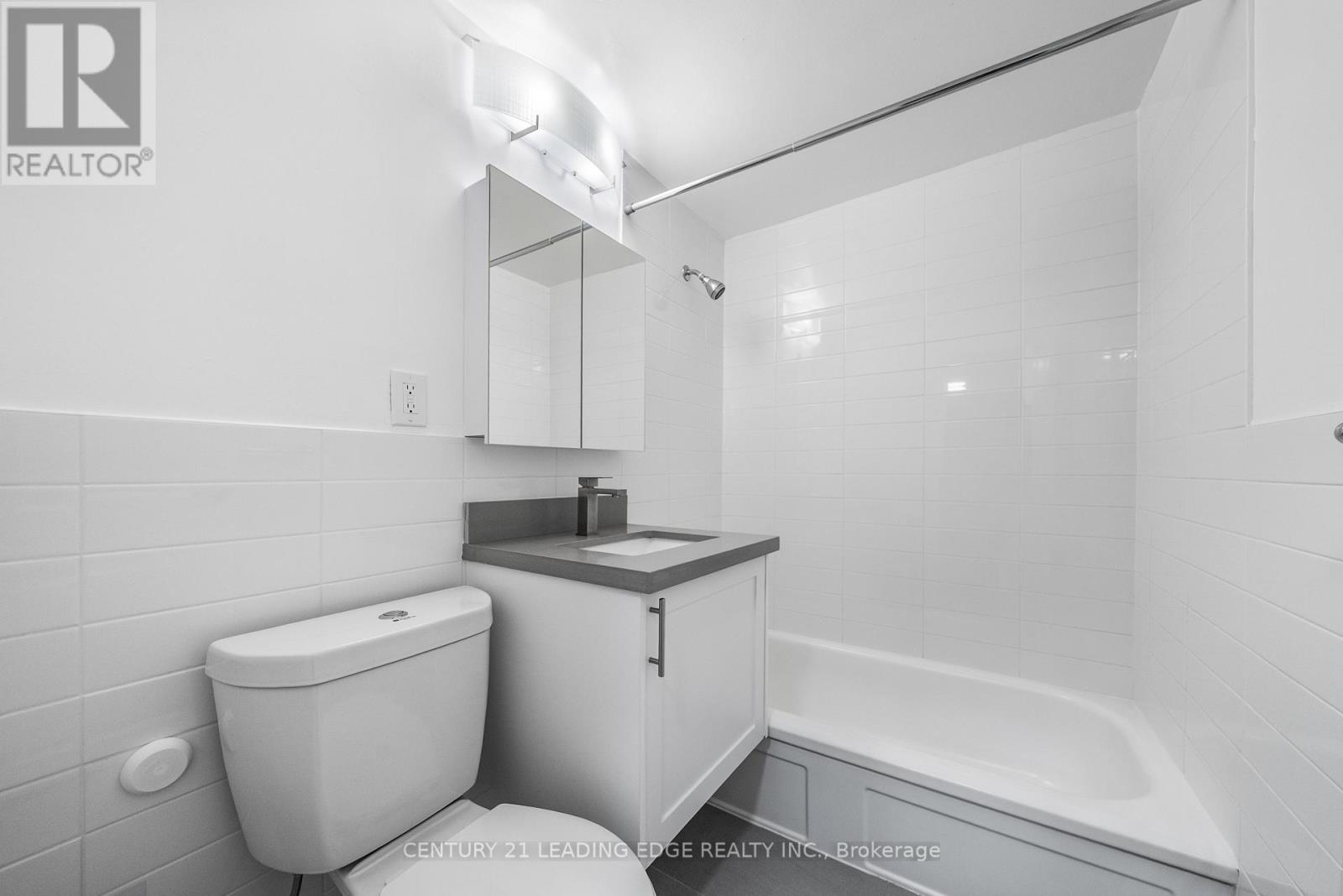 311 - 103 Avenue Road, Toronto, Ontario  M5R 2G9 - Photo 14 - C12773216