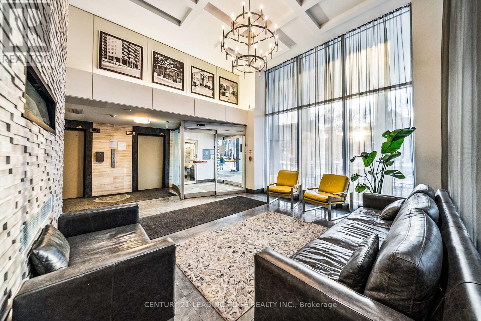 311 - 103 Avenue Road, Toronto, Ontario  M5R 2G9 - Photo 3 - C12773216