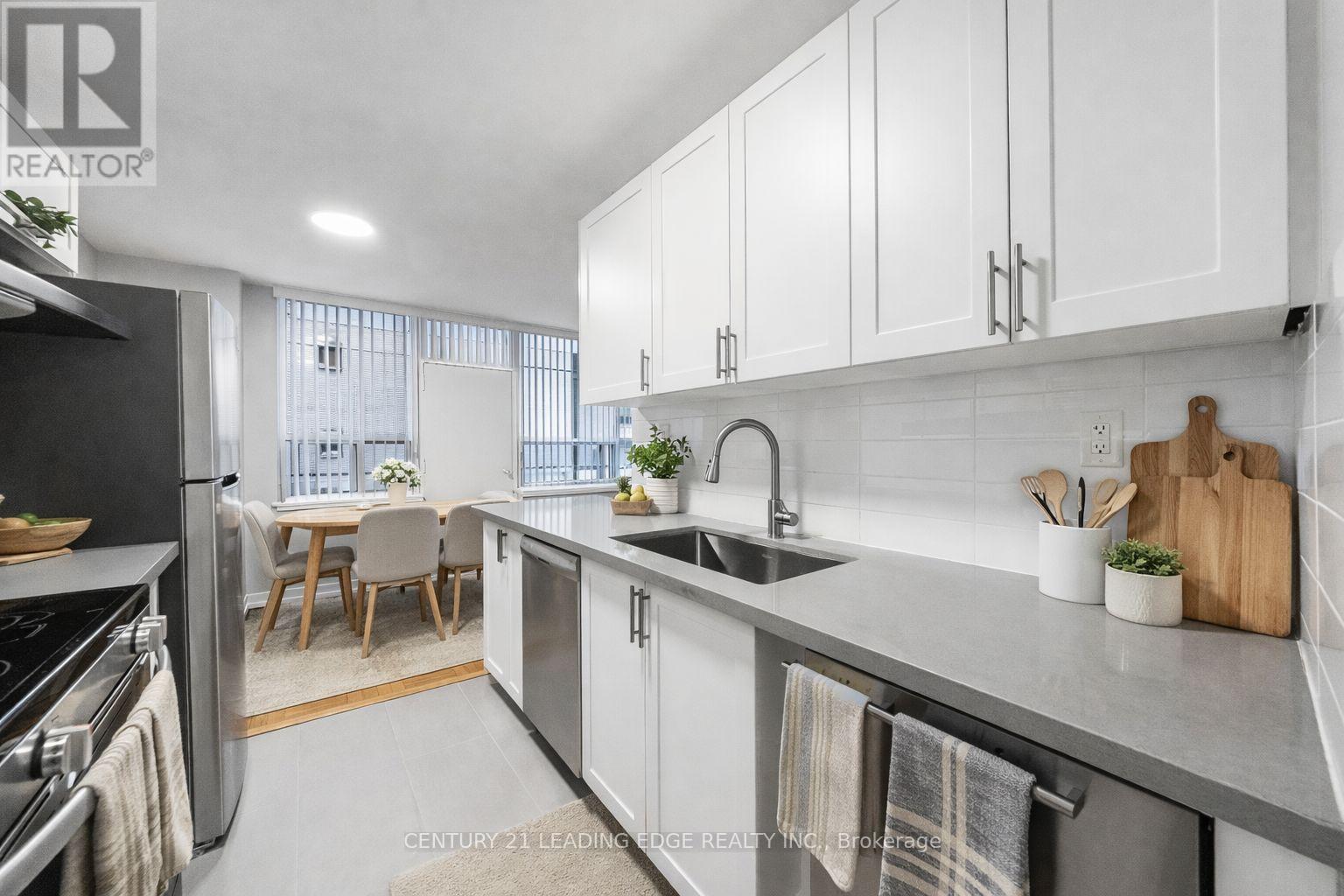 311 - 103 Avenue Road, Toronto, Ontario  M5R 2G9 - Photo 9 - C12773216