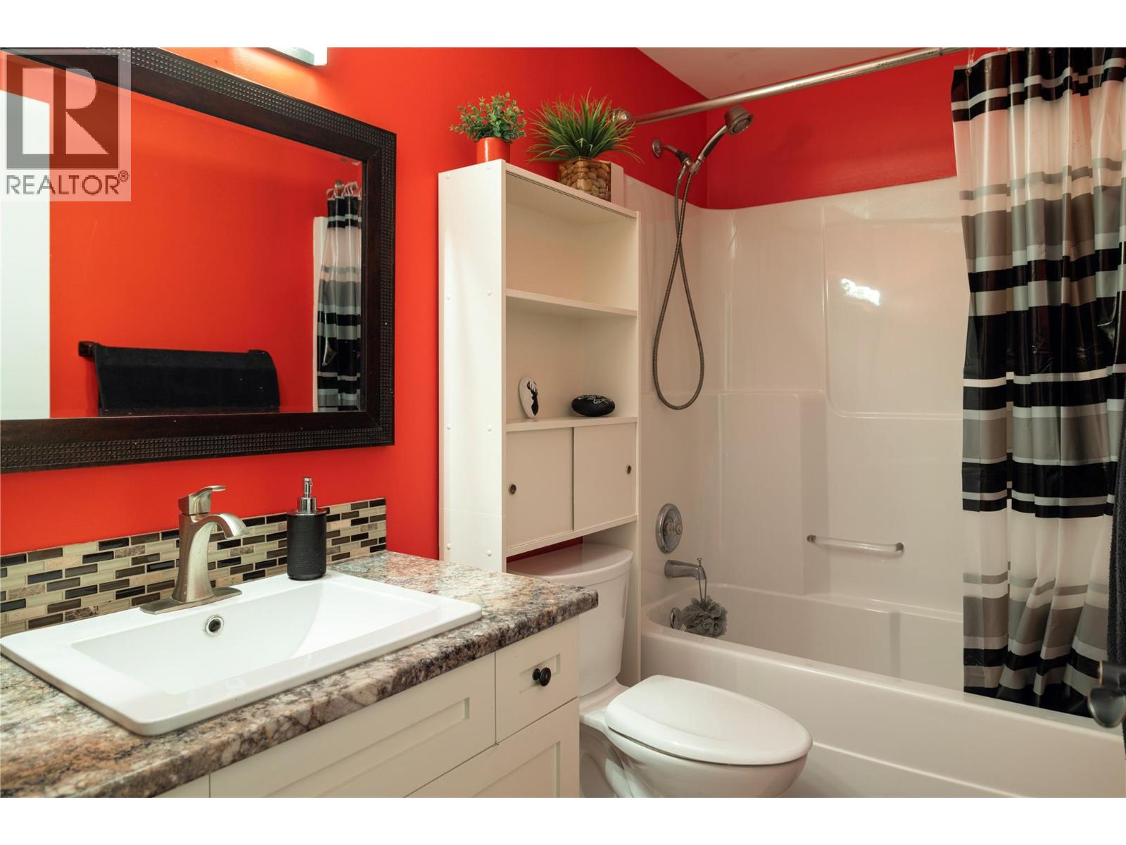 5780 Tern Place, Vernon, British Columbia  V1H 1R2 - Photo 29 - 10375076