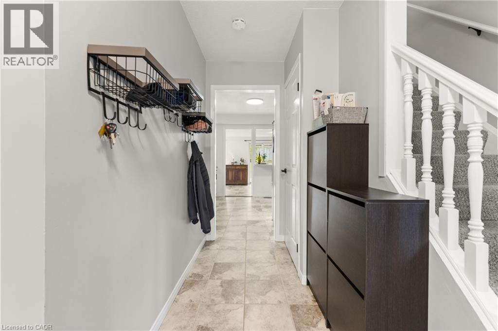 36 Angela Crescent, Cambridge, Ontario  N1S 4B6 - Photo 5 - 40803331