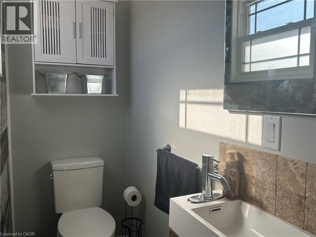 36 Angela Crescent, Cambridge, Ontario  N1S 4B6 - Photo 14 - 40803331