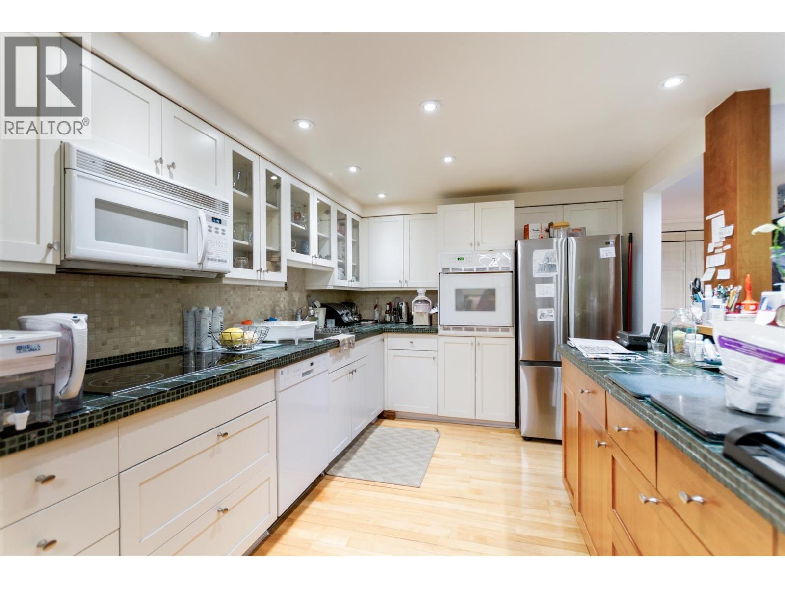 10 1425 Lamey's Mill Road, Vancouver, British Columbia  V6H 3W2 - Photo 12 - R3064104