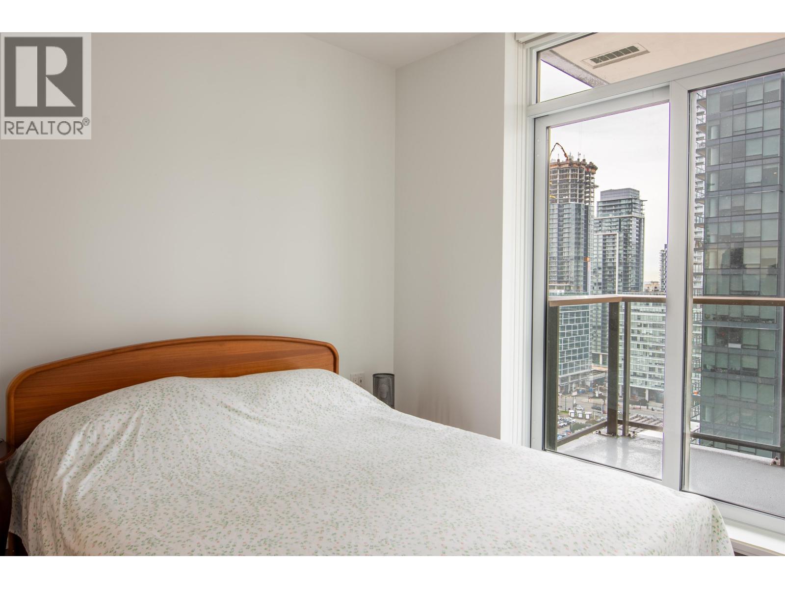 Listing Picture 14 of 30 : 1607 4650 BRENTWOOD BOULEVARD, Burnaby / 本拿比 - 魯藝地產 Yvonne Lu Group - MLS Medallion Club Member