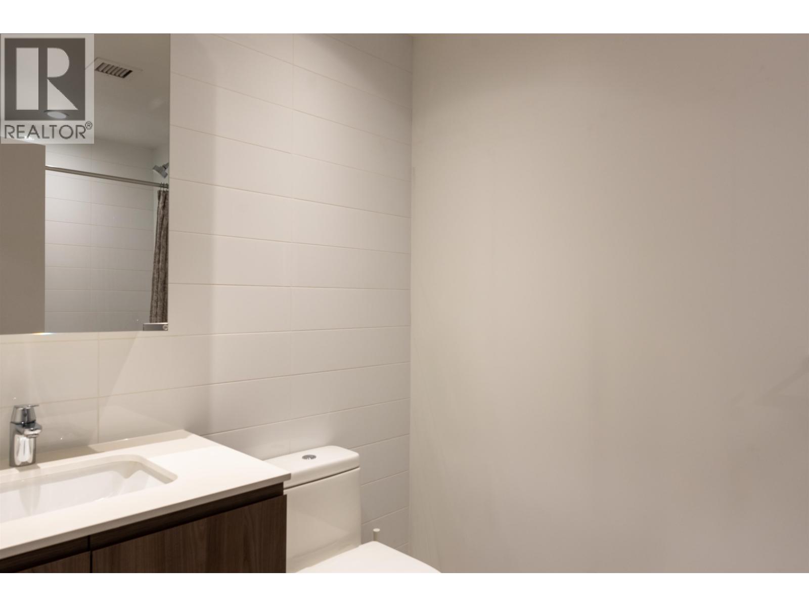 Listing Picture 17 of 30 : 1607 4650 BRENTWOOD BOULEVARD, Burnaby / 本拿比 - 魯藝地產 Yvonne Lu Group - MLS Medallion Club Member