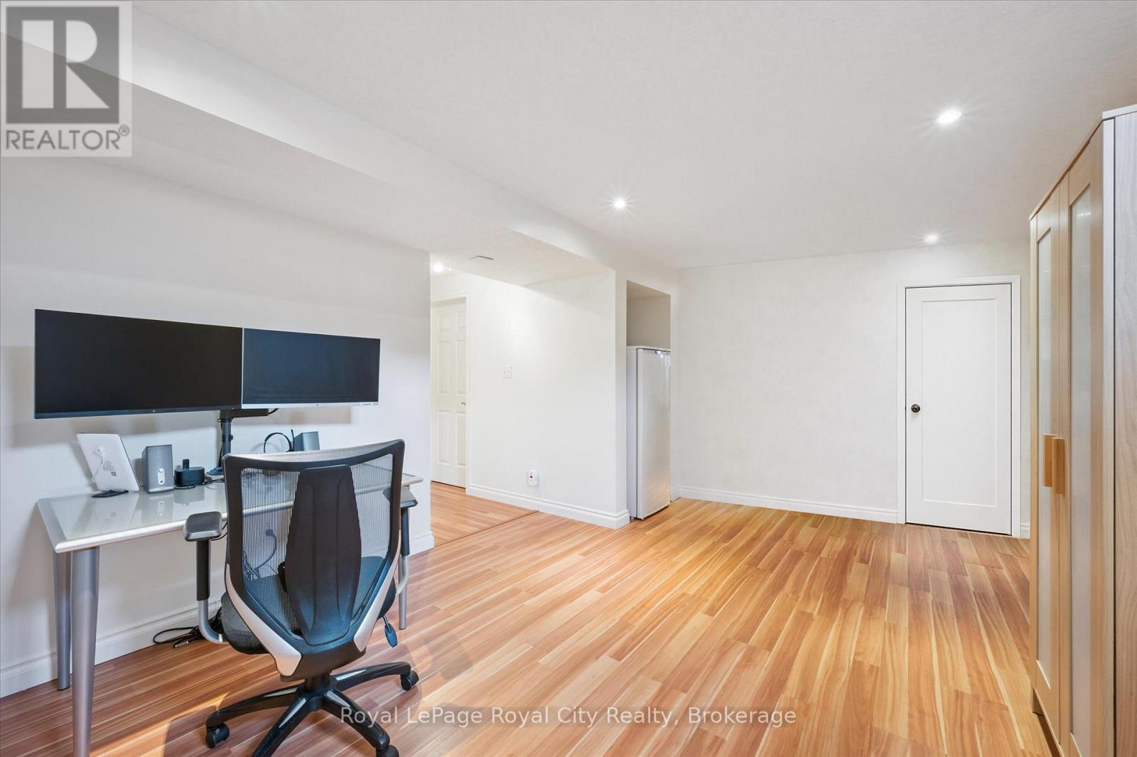 279 Farley Drive, Guelph, Ontario  N1L 1N6 - Photo 34 - X12691456