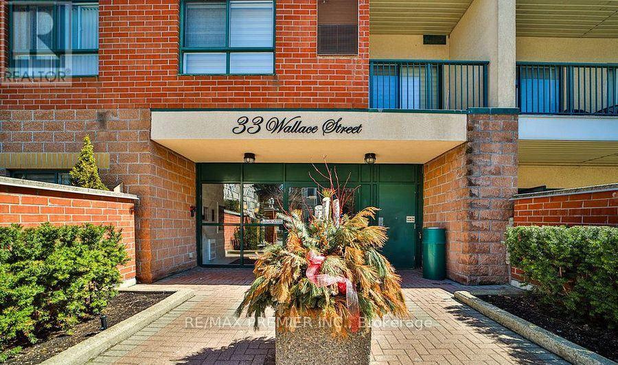 115 - 33 Wallace Street, Vaughan, Ontario  L4L 9L4 - Photo 2 - N12773206