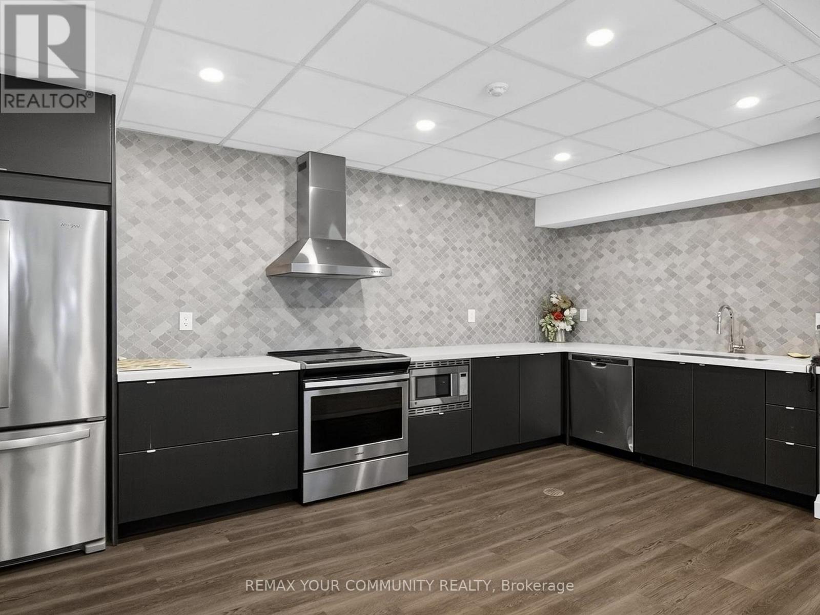 412 - 19 Northern Heights Street, Richmond Hill, Ontario  L4B 4M4 - Photo 32 - N12773232