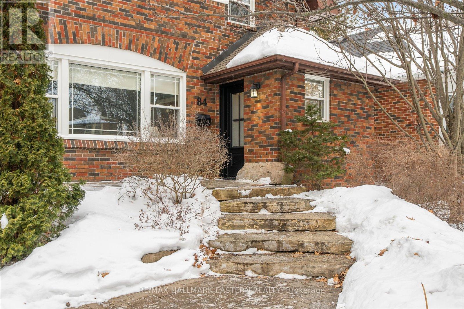 84 Cadillac Avenue S, Oshawa, Ontario  L1H 5Z2 - Photo 2 - E12772936